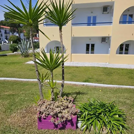 Aparthotel Maistrali Koukounaries