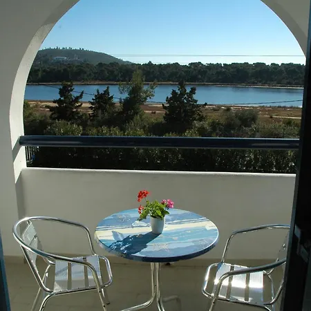 Maistrali Skiathos Koukounaries