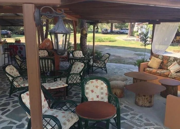 Maistrali Skiathos Aparthotel