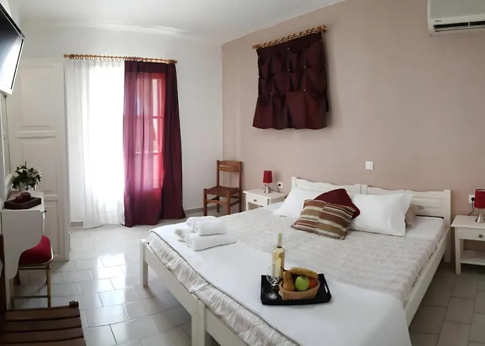 Maistrali Skiathos Koukounaries