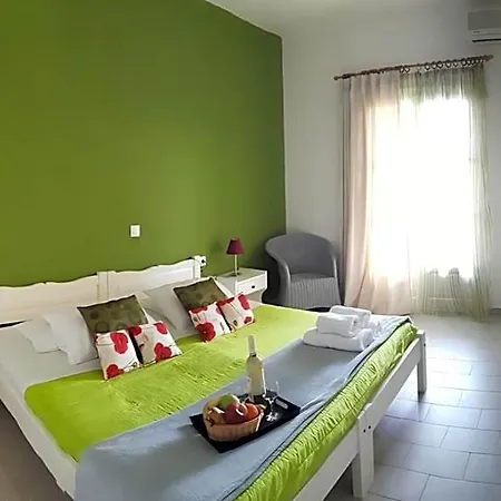 Maistrali Skiathos Apartahotel 3*