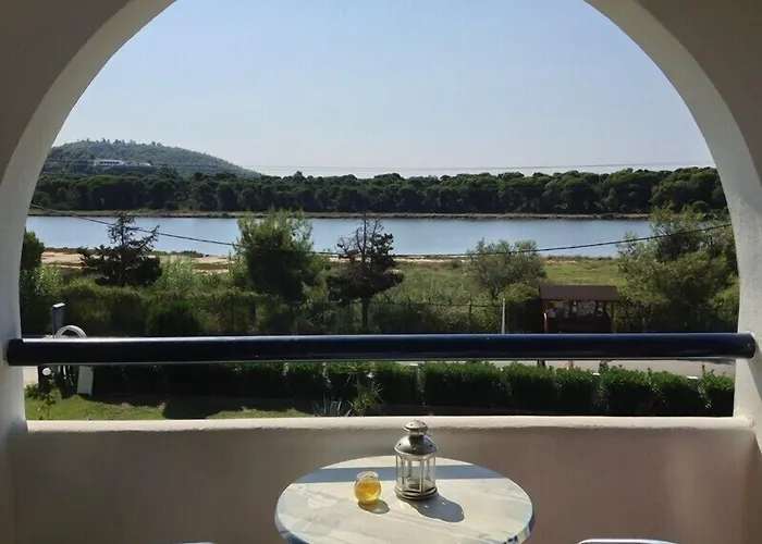 Maistrali Skiathos Апарт-отель 3*