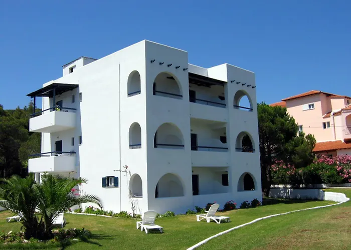 Maistrali Skiathos 3*