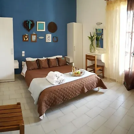 Maistrali Aparthotel Koukounaries