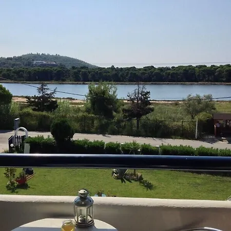Maistrali Skiathos アパートホテル コウコウナリス